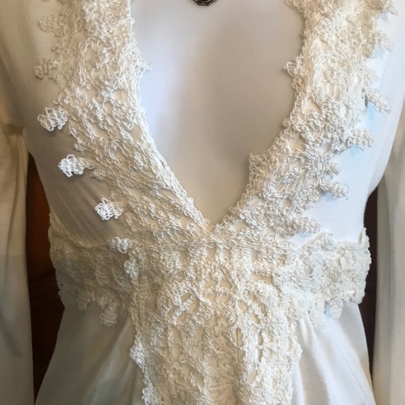 NWT WHITE HOUSE BLACK MARKET CROCHET LACE TOP - Picture 4 of 5